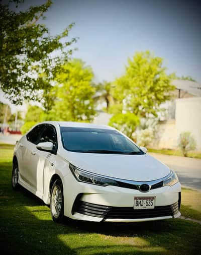 Toyota Corolla gli 2018 model. Total Original body condition except 3
