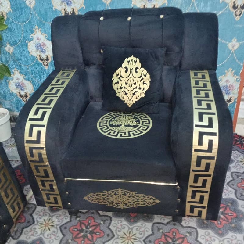 6seter sofa set 0