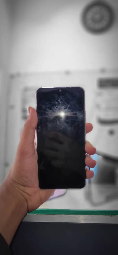 Vivo Y17 mobile sale urgent