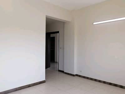 Flat Of 10 Marla Is Available For rent