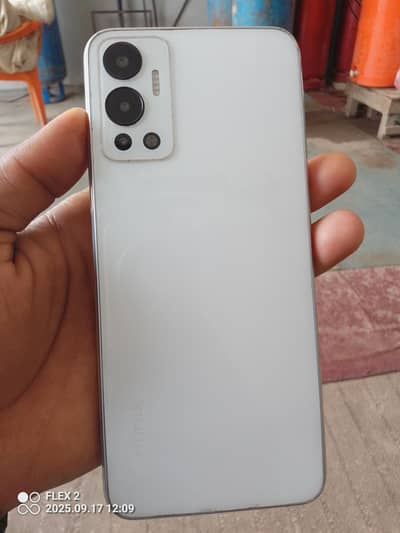 Infinix hot 12