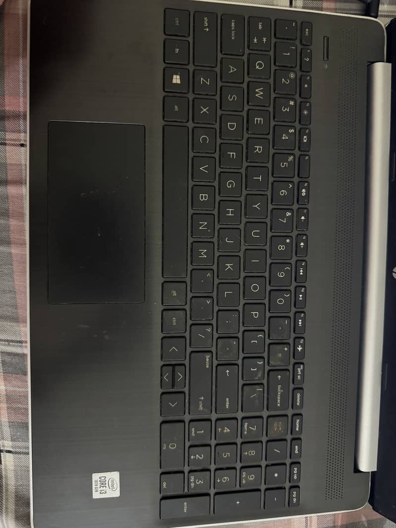 HP laptop 4
