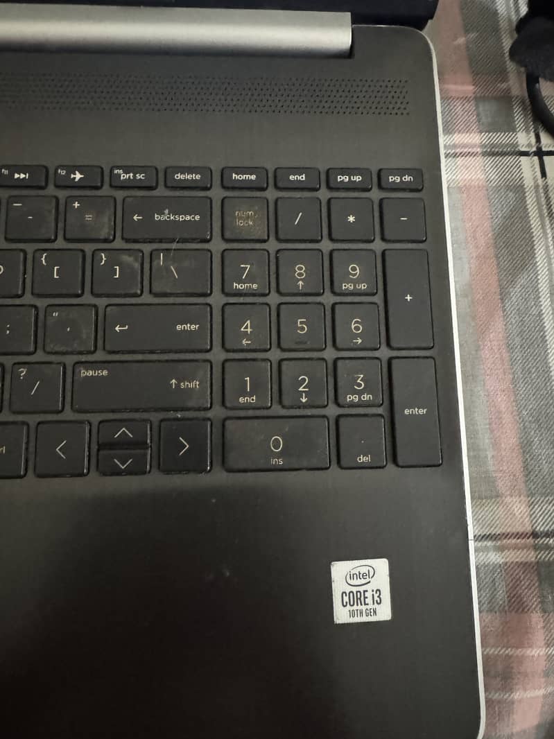 HP laptop 5