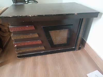 Office table