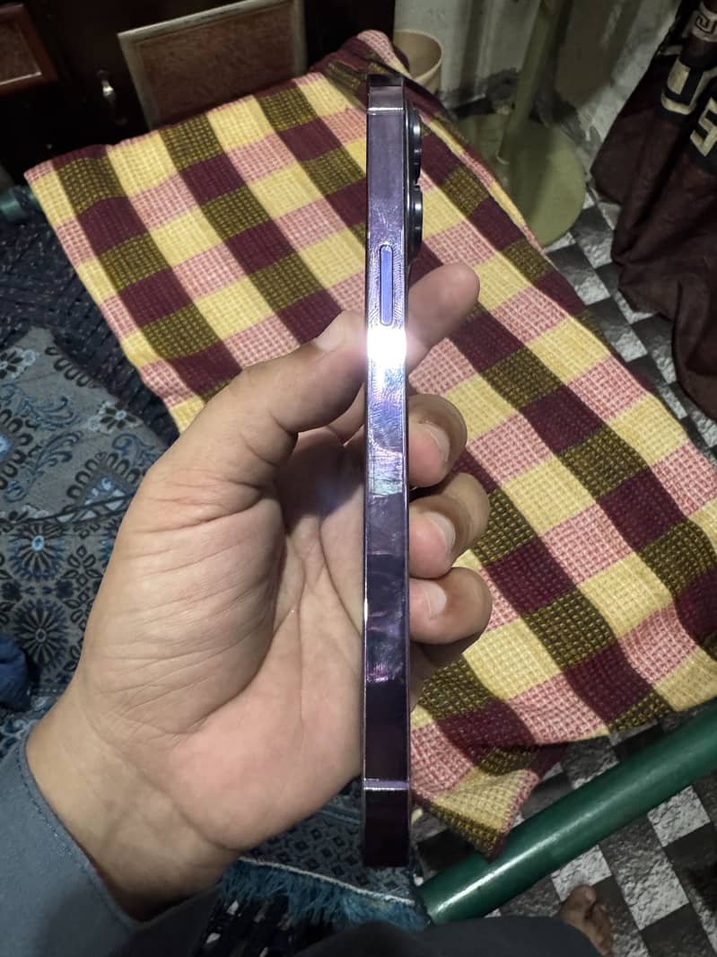 14 pro Max 3
