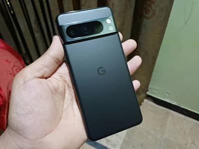 Google Pixel 8 Pro