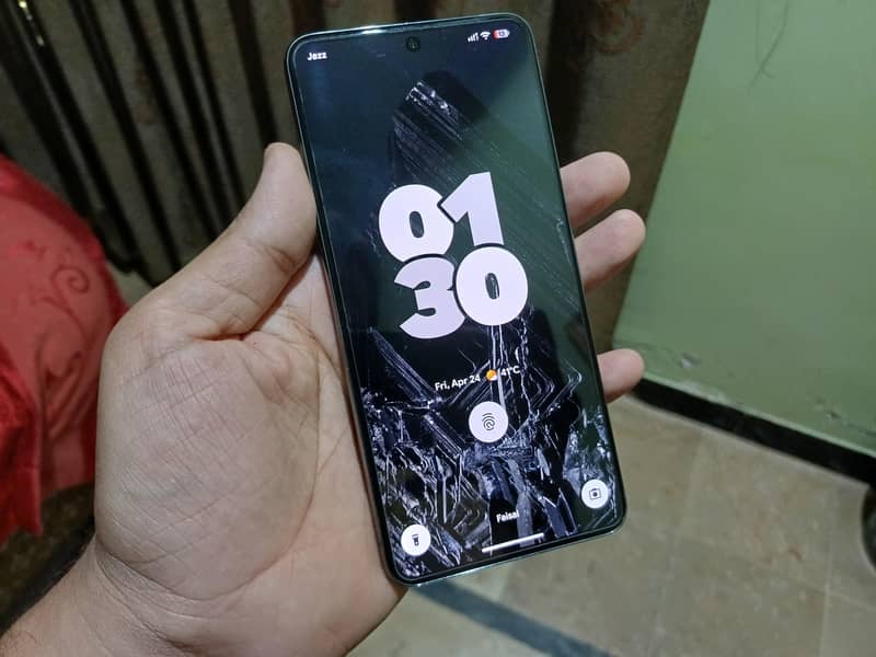 Google Pixel 8 Pro 2