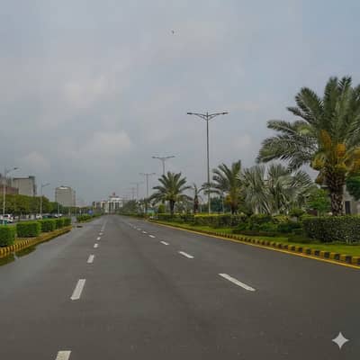 One Kanal On Ground Ready to Possession All Dues Paid Plot For Sale New Lahore City Near Bahria Town Lahore. .