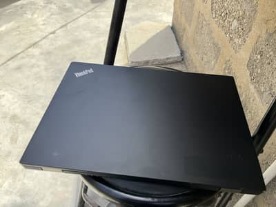 Lenovo thinkpad l390 i5 8th gen 8 Gb ram 256 Gb SSD