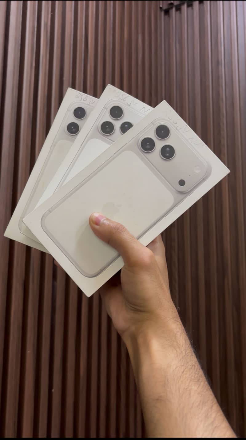 17 Pro Max 0