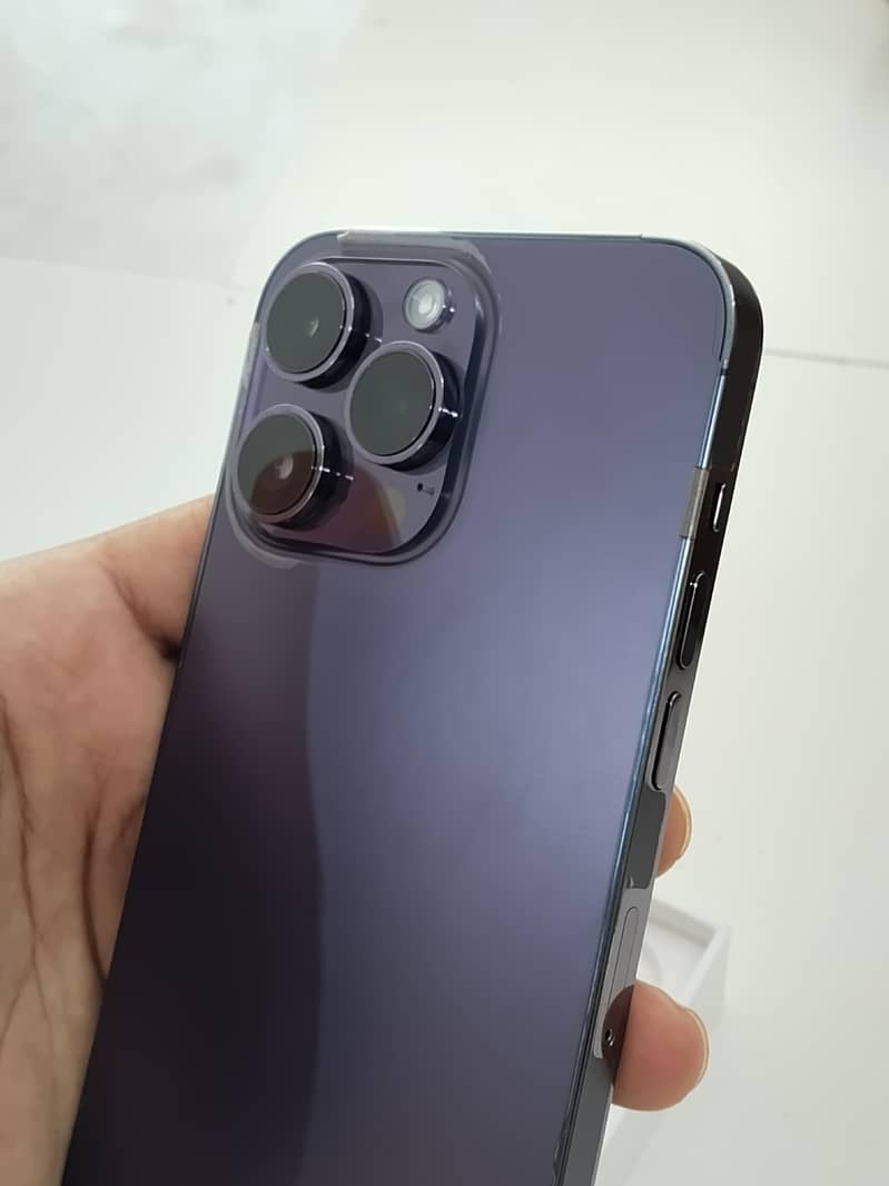 Iphone 14pro max  HK model 2