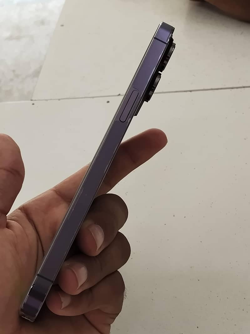 Iphone 14pro max  HK model 6