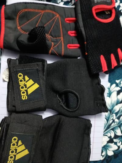 mma fighting gloves