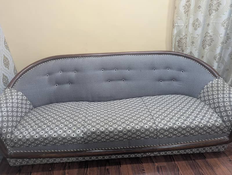 3 seater sofa 1