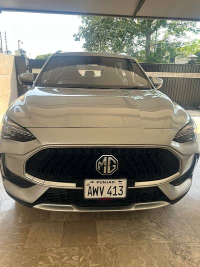 MG HS PHEV 2025