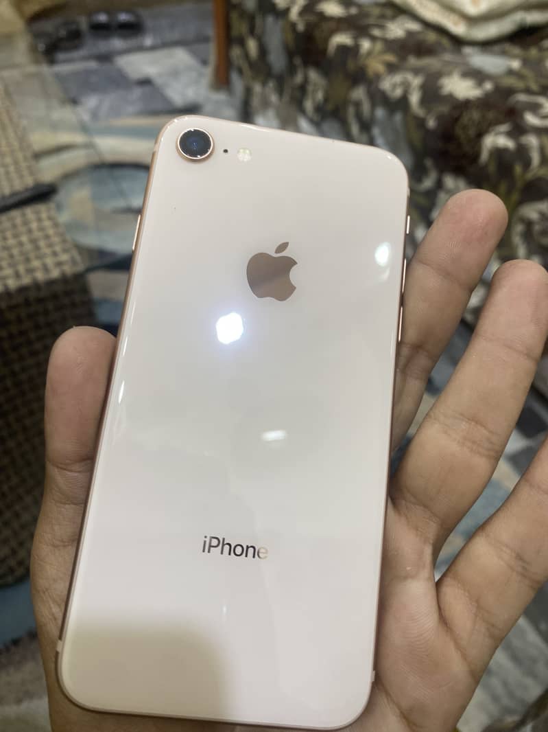 iPhone 8 1