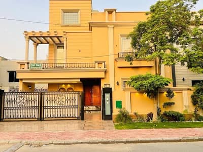 10 MARLA SLIGHTLY USED HOUSE FOR SALE IN SHAHEEN BLOCK SECTOR B BAHRIA TOWN LAHORE