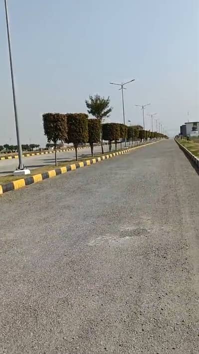 8 Marla Plot For Sale Near Masjid Ibrahim In Faisal Hills B Block Plot#3986