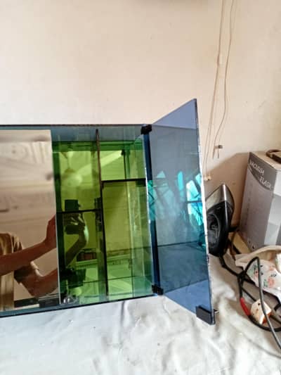 glass box