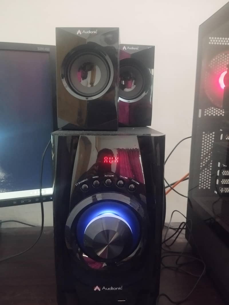 Audionic Mega 40 1