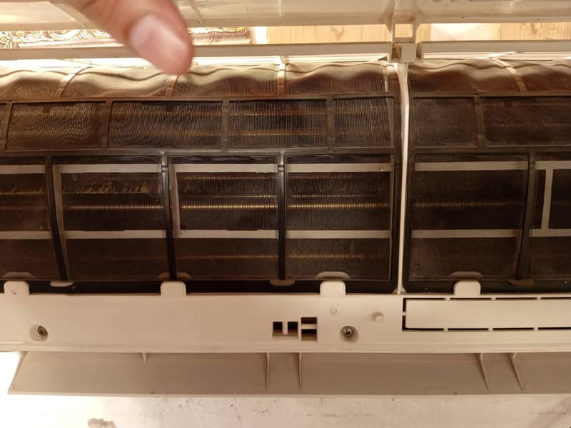 DC INVERTER 2