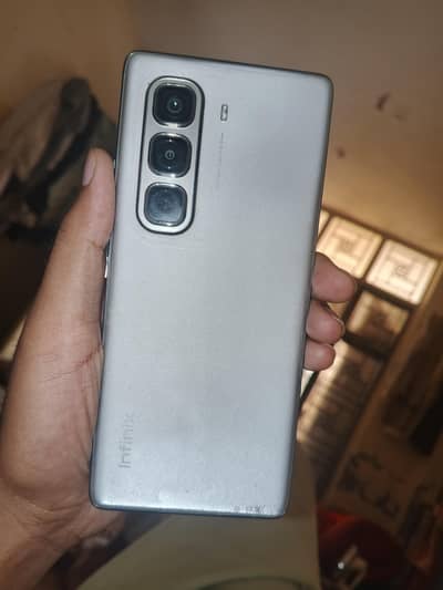 Infinix hot 50 pro plus