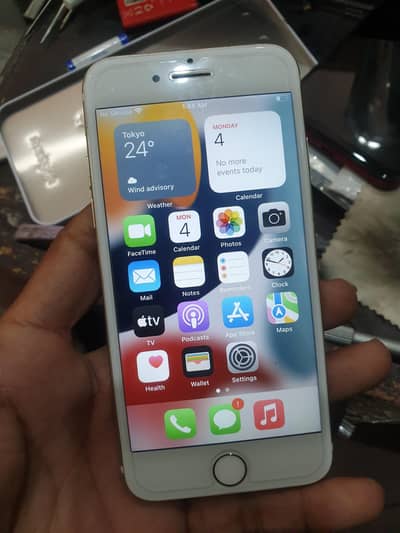 Iphone 7 128 gb Bypass 128 gb White color