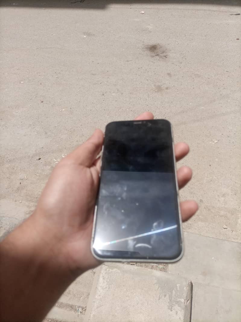 iphone 11 only 1