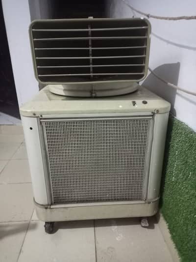 Pak Fan model UD-735 room air