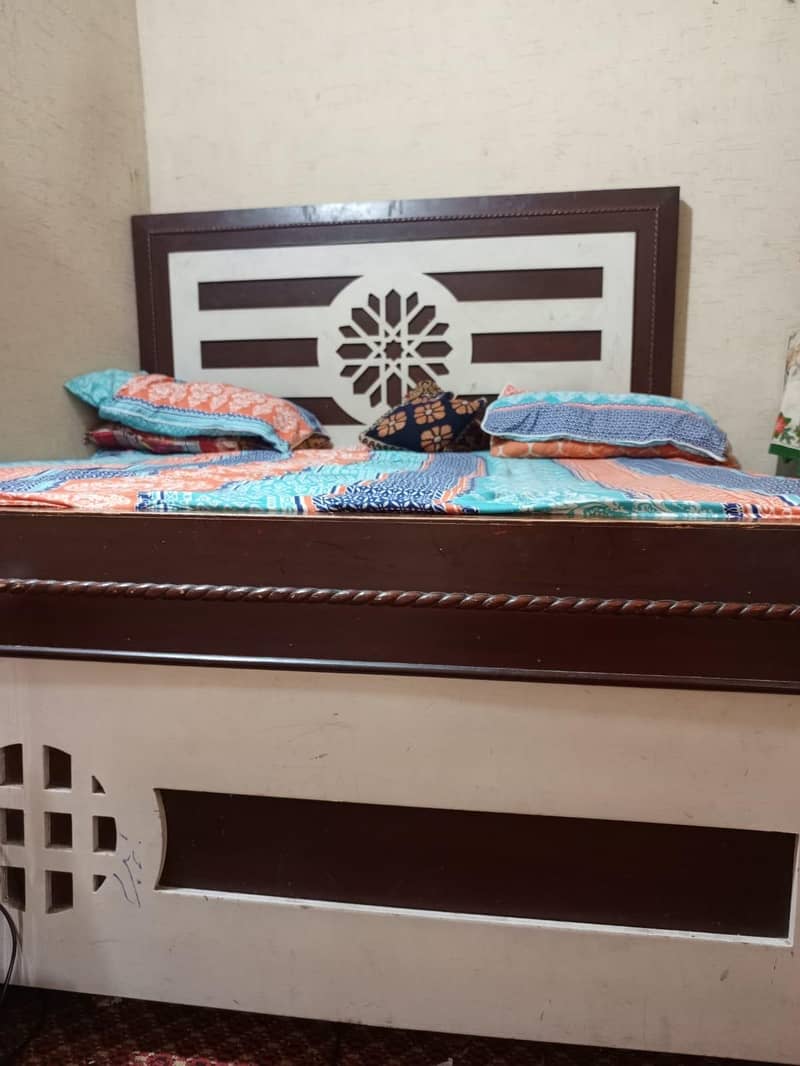 Bed set without mattress 1