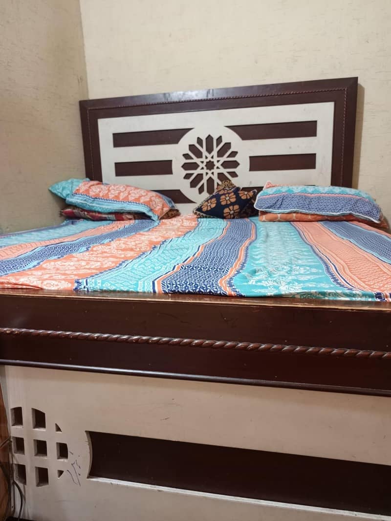 Bed set without mattress 2