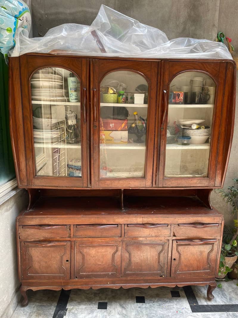 Solid Wooden Showcase 1