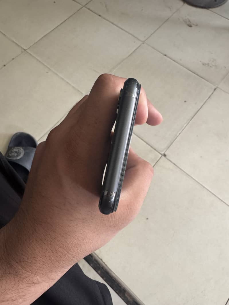 Iphone X 4
