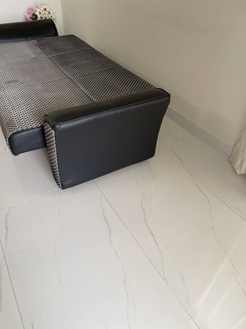Sofa com bed 3 seater 1