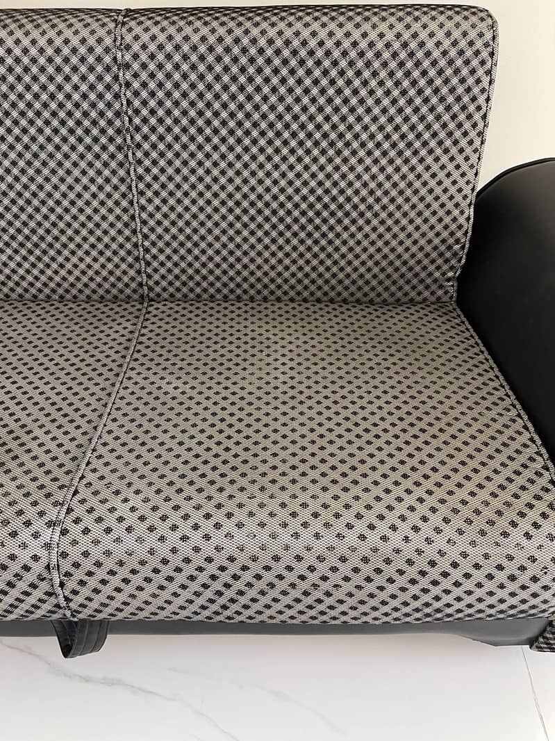 Sofa com bed 3 seater 6