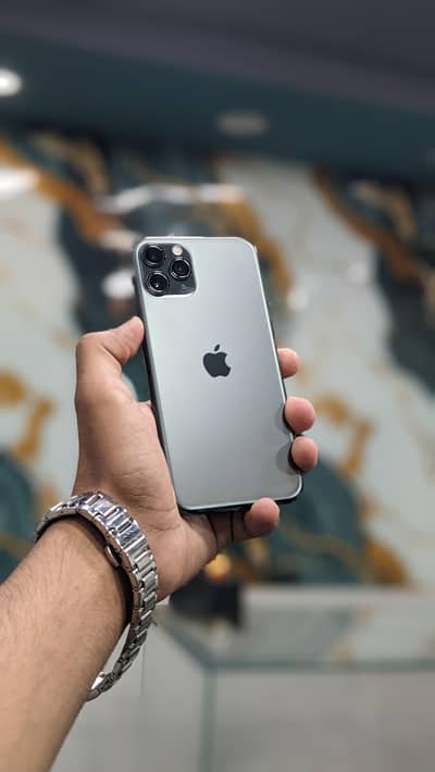 iphone 11 pro factory unlocked