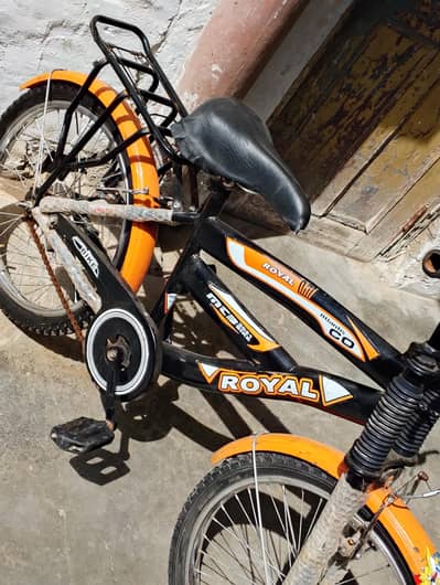 Kids Cycle Zayada use ni huwi 20 inches Size