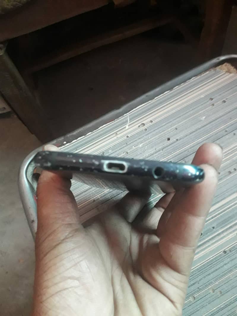 Samsung j7pro 3