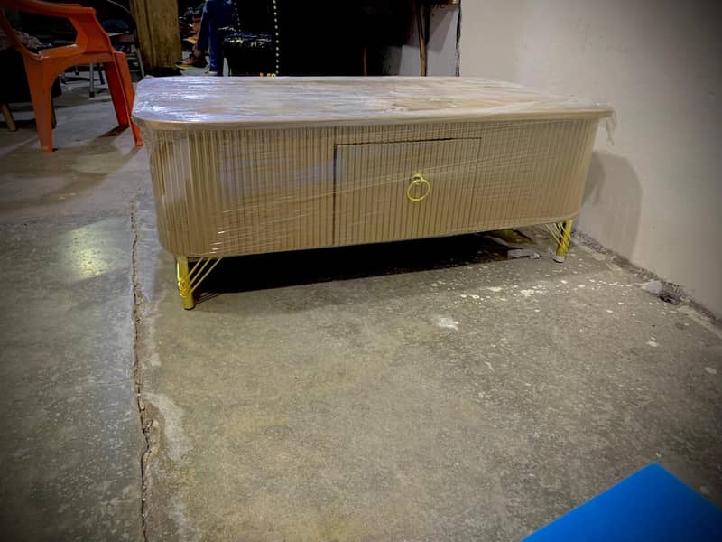 new designer table 0