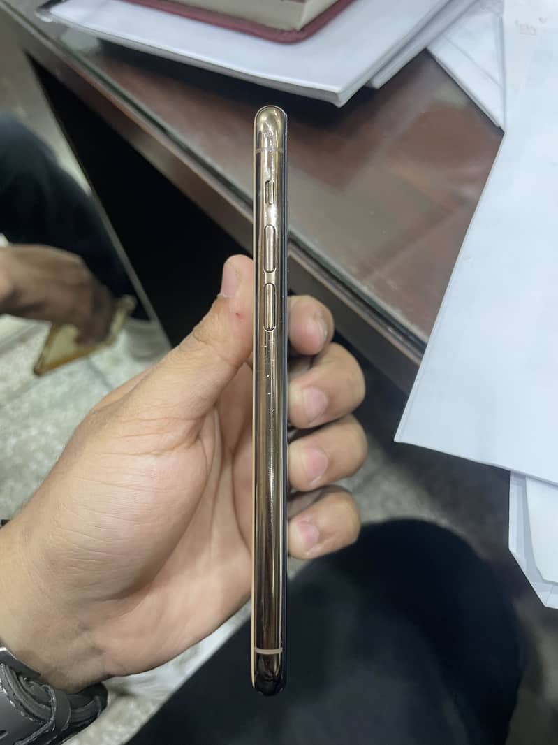 Iphone 11 pro 0
