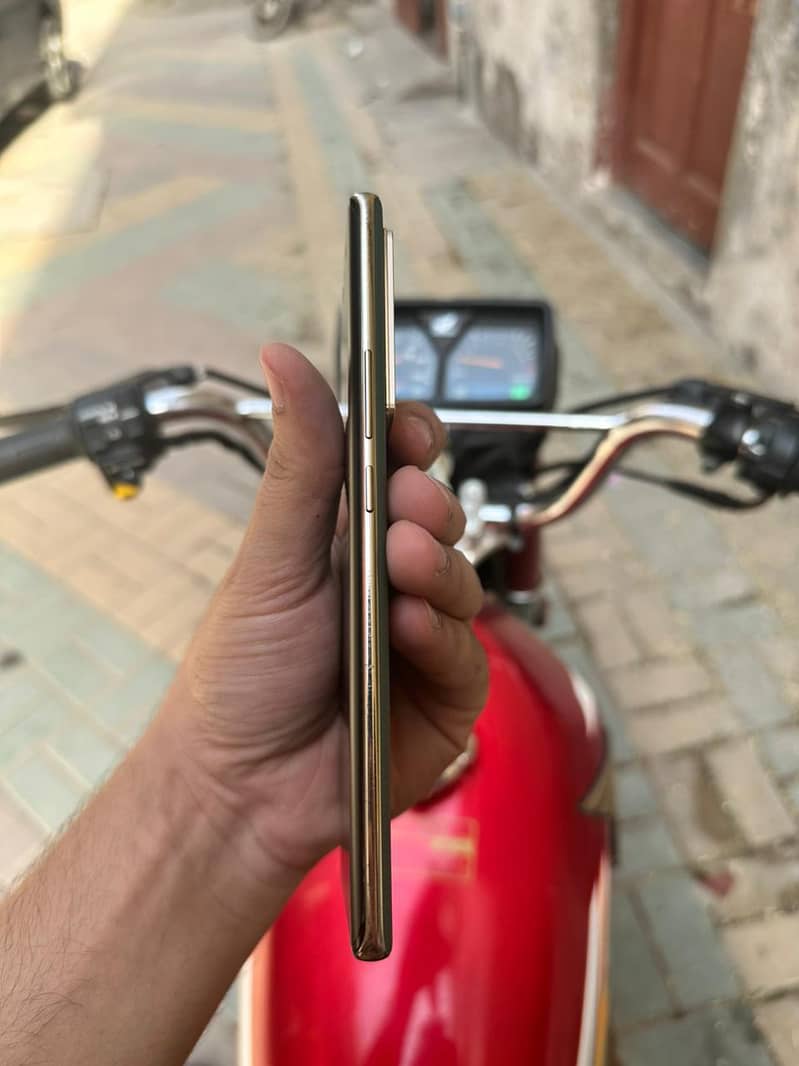 infinix note 40 pro 2