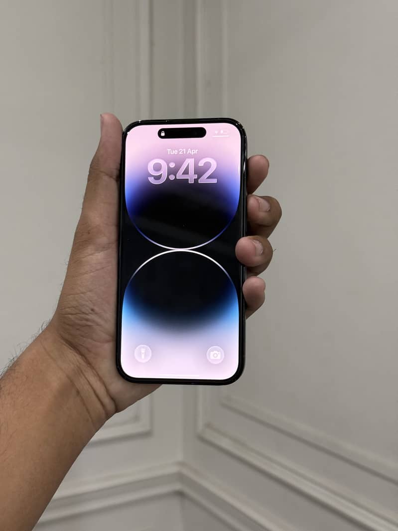 iPhone 14 pro 2