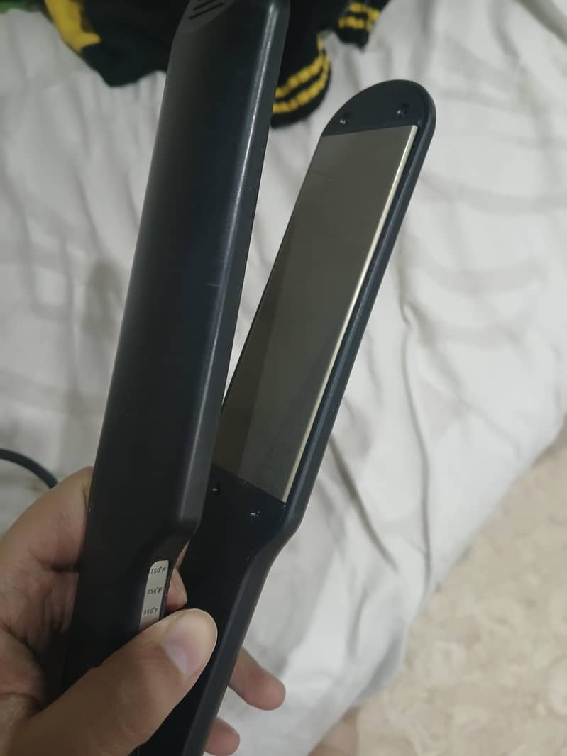straightner 1