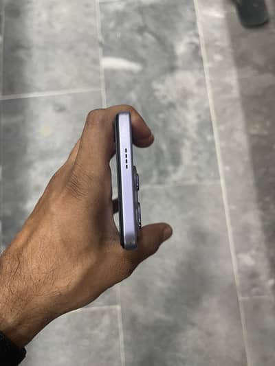 Infinix hot 50i 6+6 128gb with full box