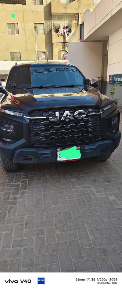 Jac T,9 2025