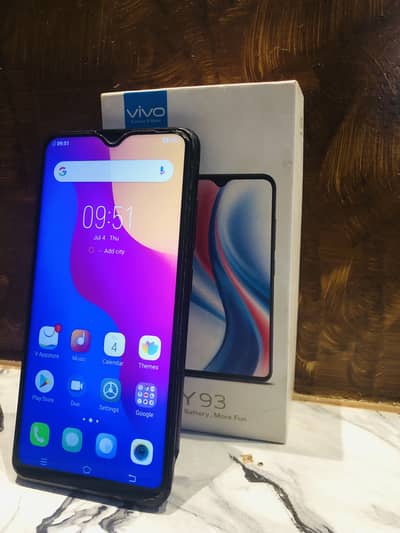 Original Vivo y 93 3/32 gb in Mint condition.