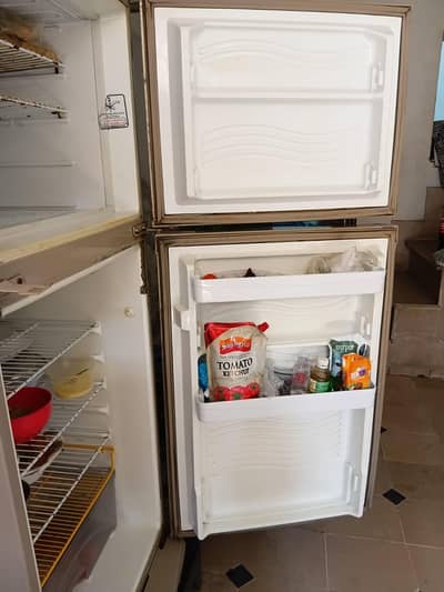 Dawlance refrigrator/Fridge for sales/Slightly Used