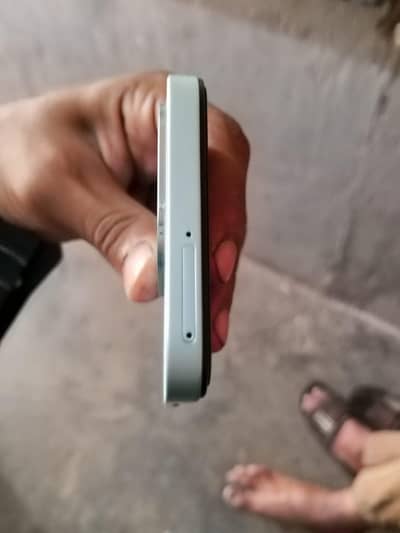 31500