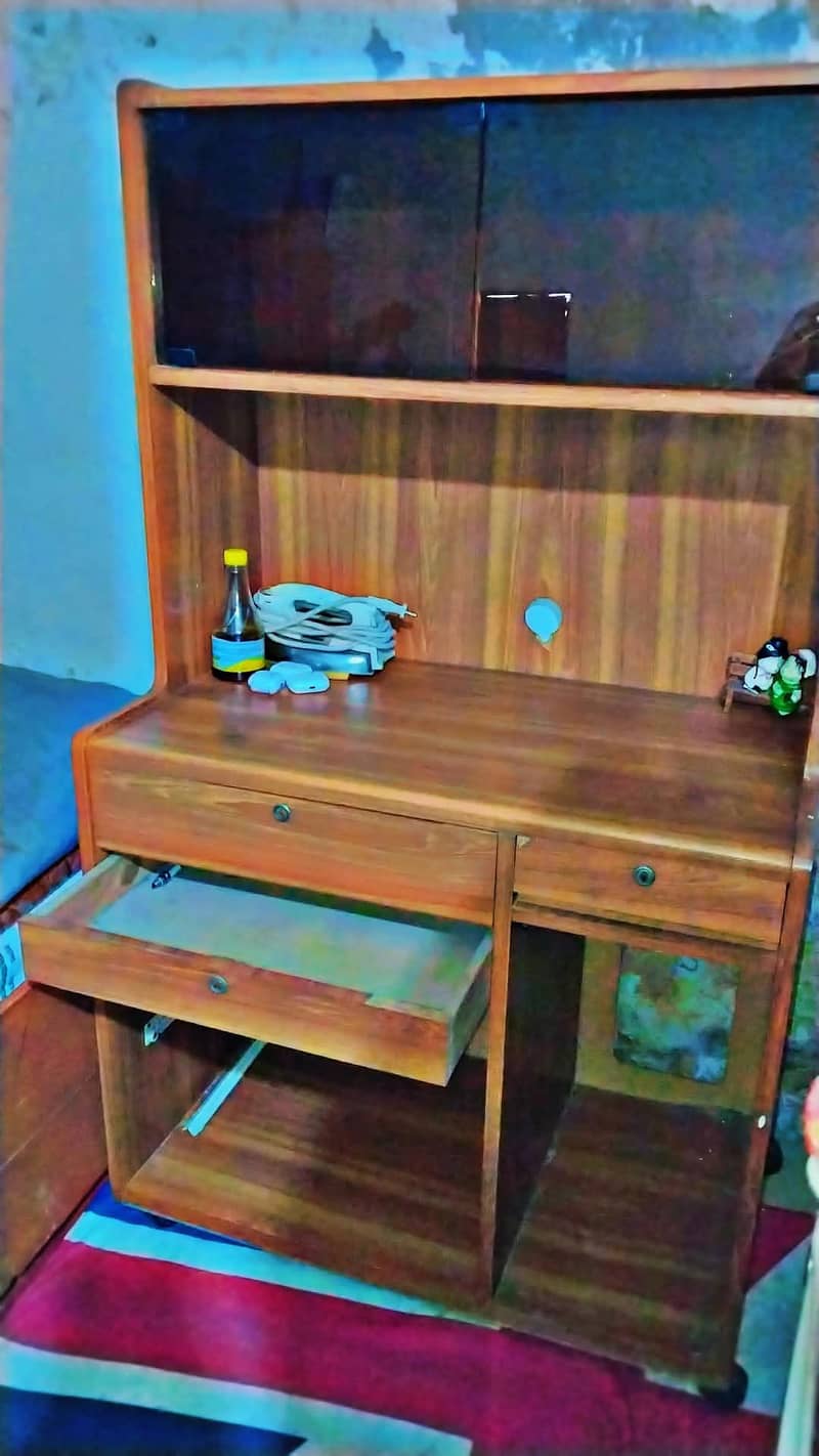 Study plus computer table for sale 3