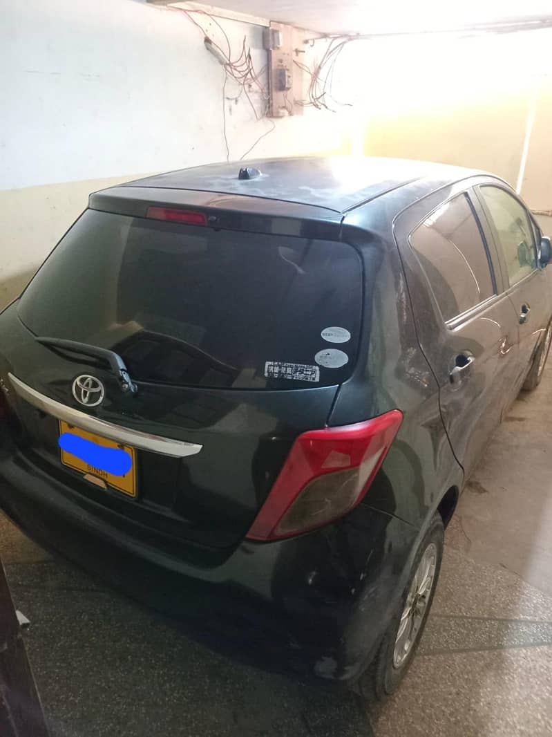 toyota vitz 3